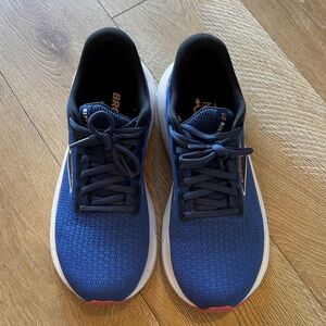 Brooks Glycerin 21 size 9.5 womens